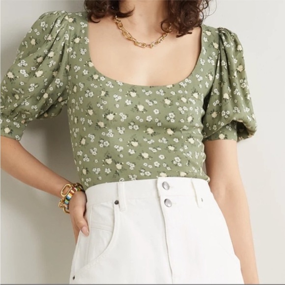 NWOT Reformation Cave Blouse Green Cera Floral Ditsy Romantic Size 10 - Picture 2 of 11